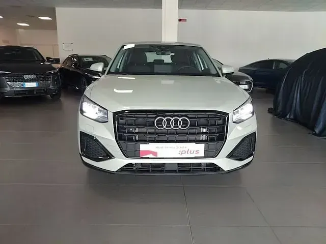 Usata Audi Q2 Advanced 150 CV (110 kW) 2024 Grigio SUV