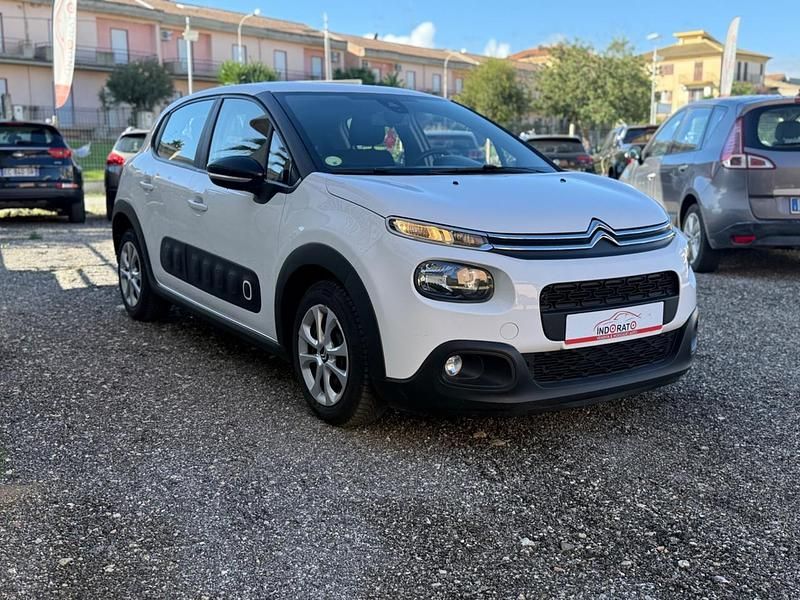 Usata Citroën C3 Shine 102 CV (75 kW) 2020 Bianco Berlina