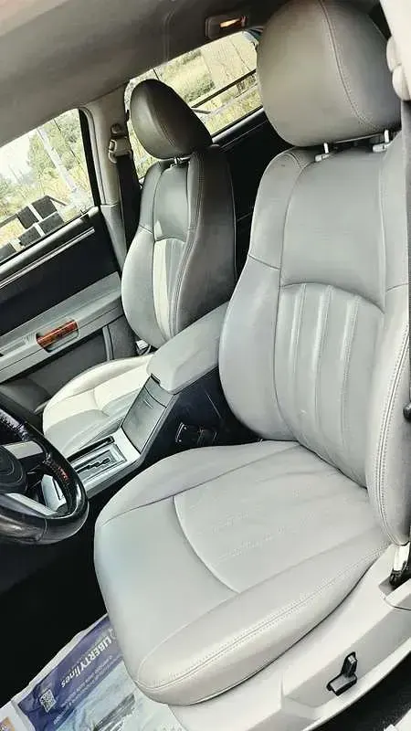Usata Chrysler 300C 218 CV (160 kW) 2010 Berlina