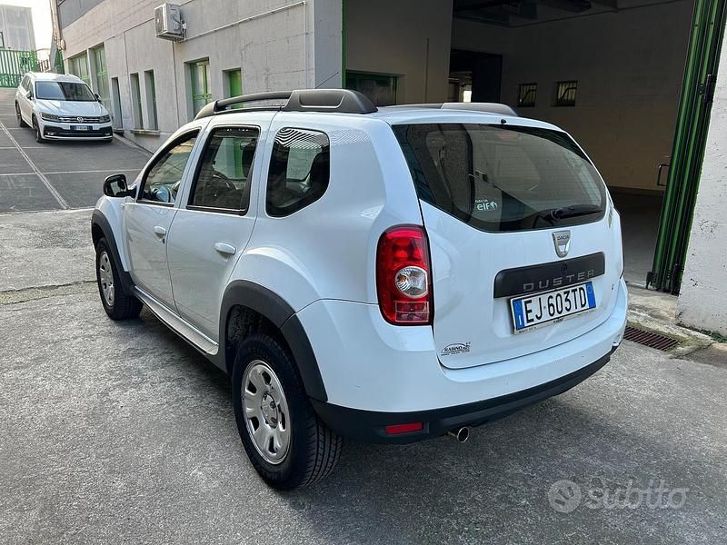 Usata Dacia Duster Ambiance 110 CV (80 kW) 2011 Bianco SUV