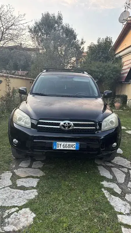 Begagnad Toyota RAV4 Luxury 177 HK (130 kW) 2009 SUV