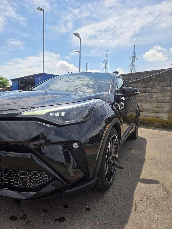 Usata 2023 Toyota C-HR Edition SUV | 25.400 € (Buon prezzo) - Immagine 1/4