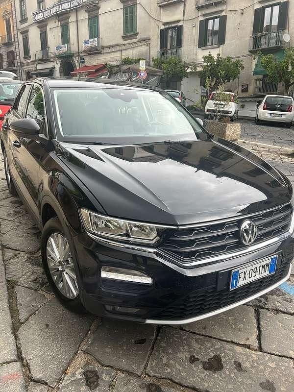 Usata VW T-Roc Business 116 CV (85 kW) 2019 Nero SUV
