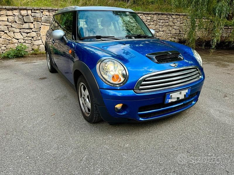 Blu Usata 2009 Mini Cooper D Clubman Station wagon | 6000 € (Buon prezzo) - Immagine 1/4