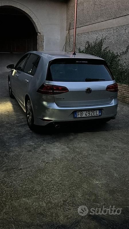 Usata VW Golf VII 110 CV (80 kW) 2016 Grigio Berlina