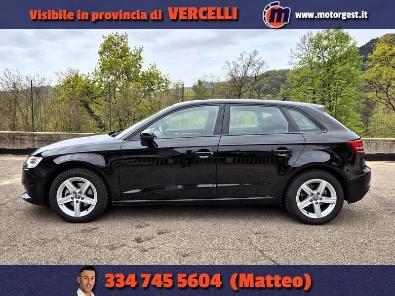 Usata Audi A3 Business 184 CV (135 kW) 2019 Viola Berlina