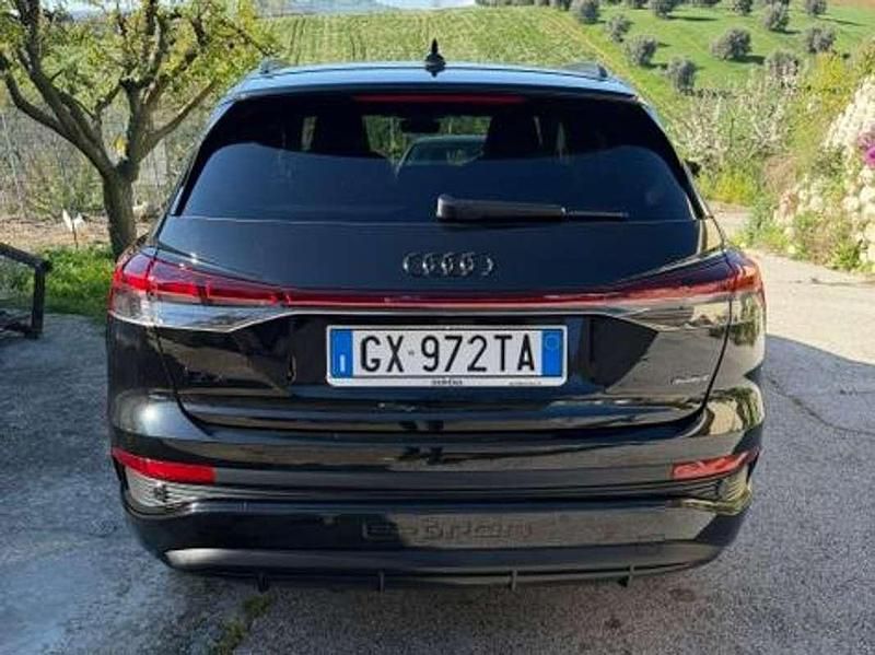 Usata Audi Q4 e-tron S-Line 77 kW (105 CV) 2025 Nero SUV