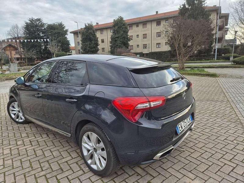 Usata Citroën DS5 So Chic 163 CV (119 kW) 2014 Blu/azzurro Utilitaria
