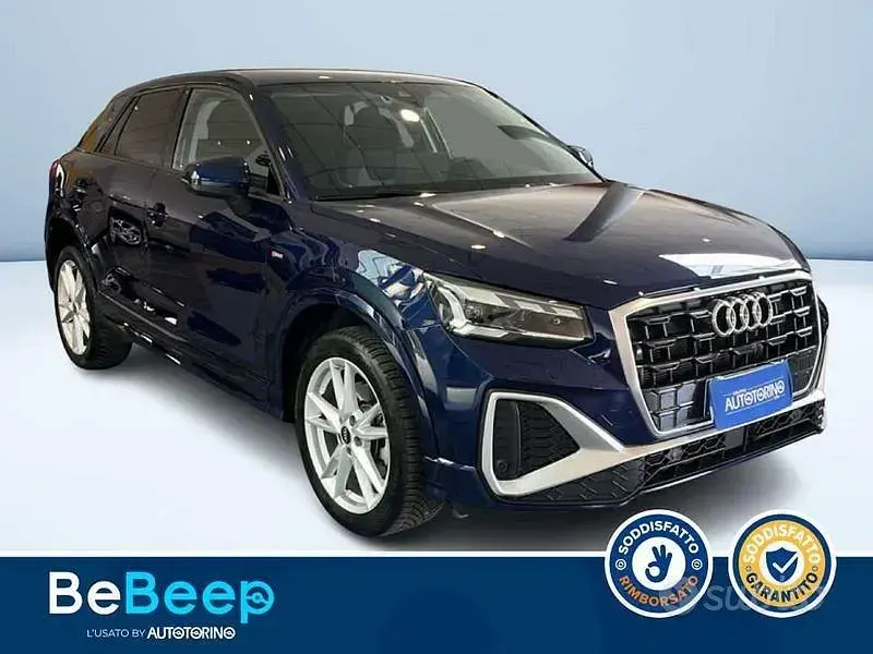 Usata Audi Q2 S-Line 150 CV (110 kW) 2024 Blu metallizzato SUV