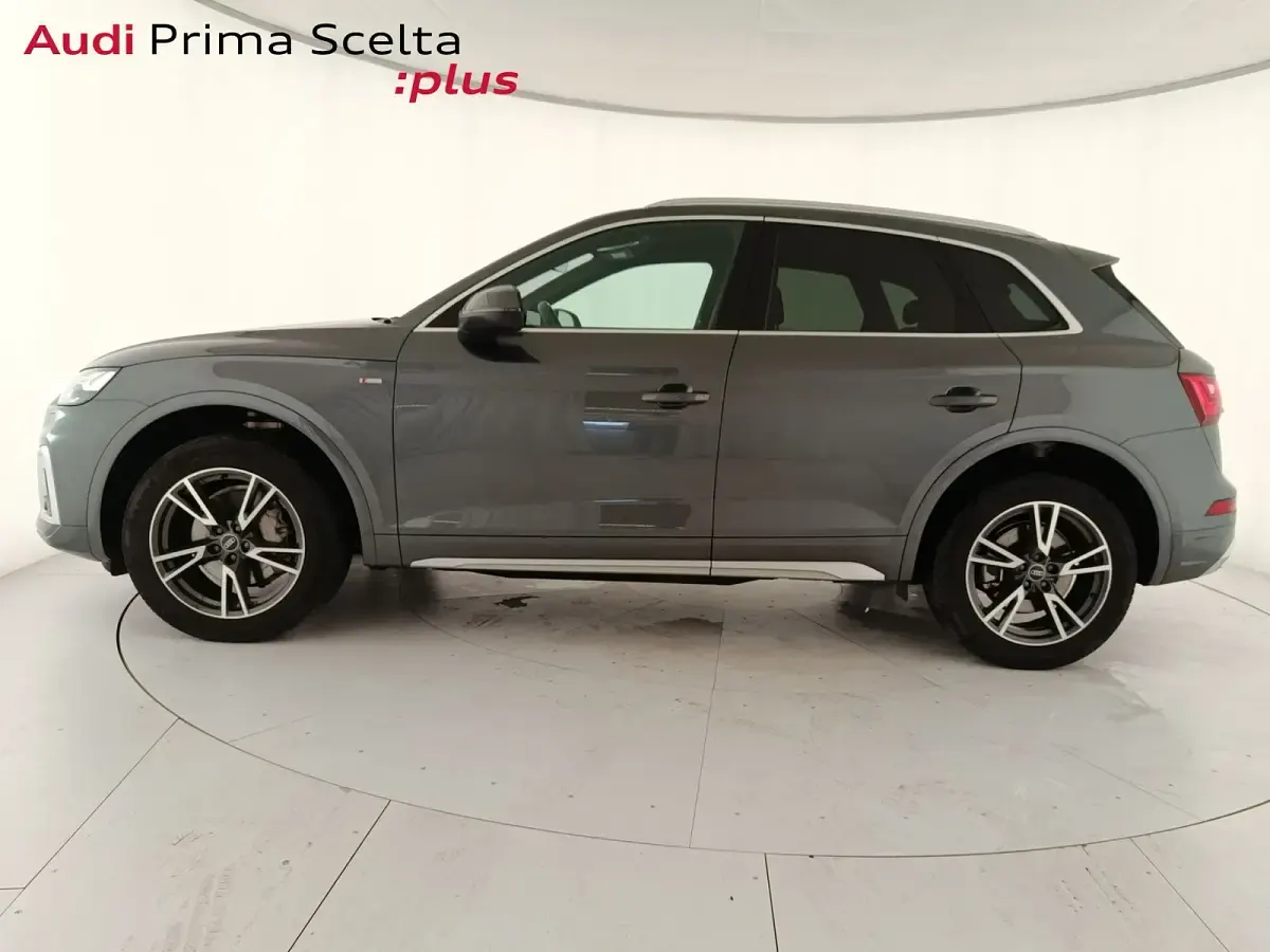 Usata Audi Q5 S-Line 204 CV (150 kW) 2024 Grigio daytona perla SUV