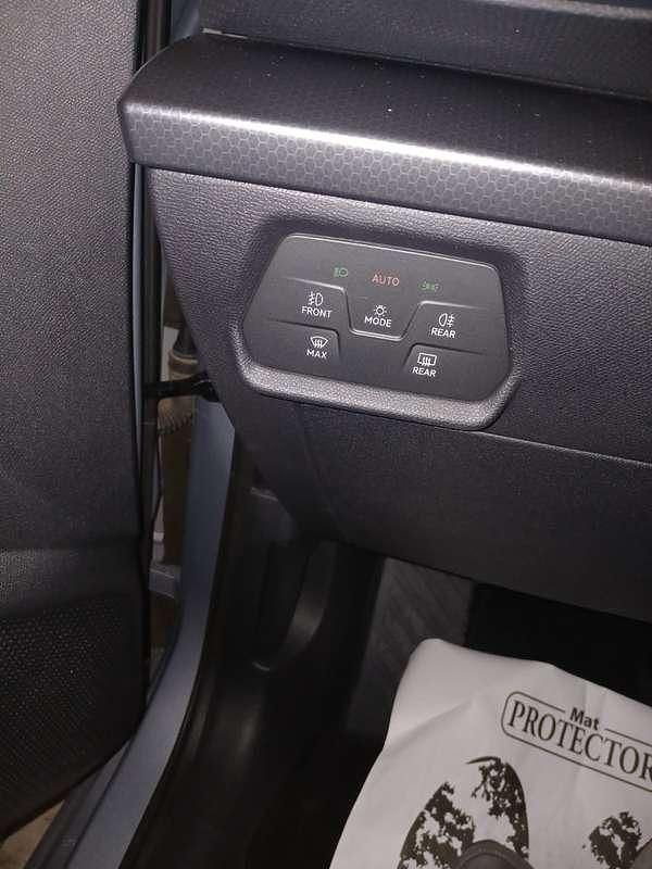 Usata Seat Leon Business 110 CV (80 kW) 2022 Station wagon