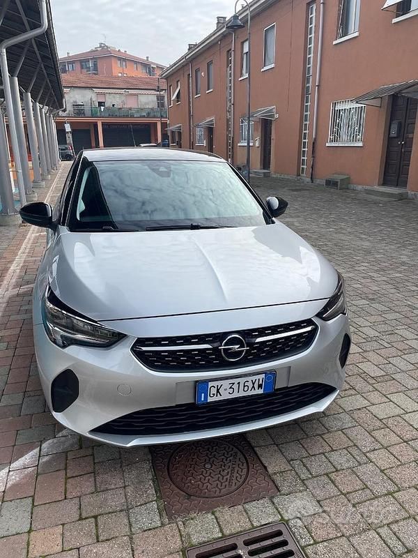 Usata Opel Corsa 101 CV (74 kW) 2022 Grigio Utilitaria