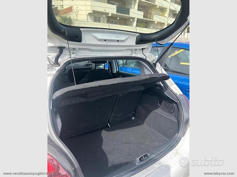 Usata Peugeot 208 Allure 83 CV (61 kW) 2019 Bianco Utilitaria