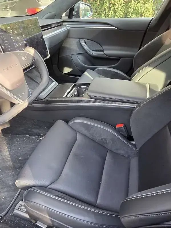 Usata Tesla Model S Performance 356 kW (485 CV) 2024 Grigio Utilitaria