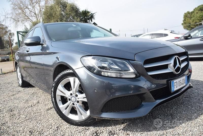 Usata Mercedes C200 136 CV (100 kW) 2016 Grigio Station wagon