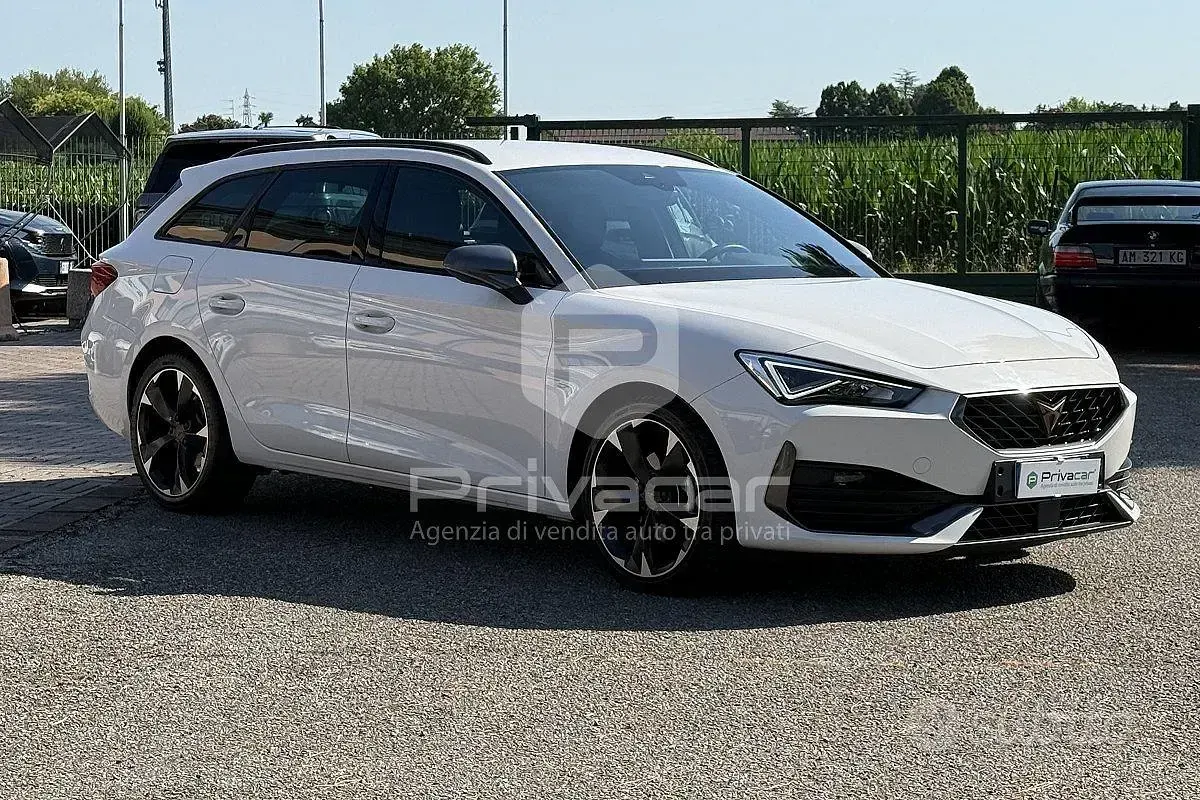 Usata Cupra Leon 150 CV (110 kW) 2024 Bianco Station wagon