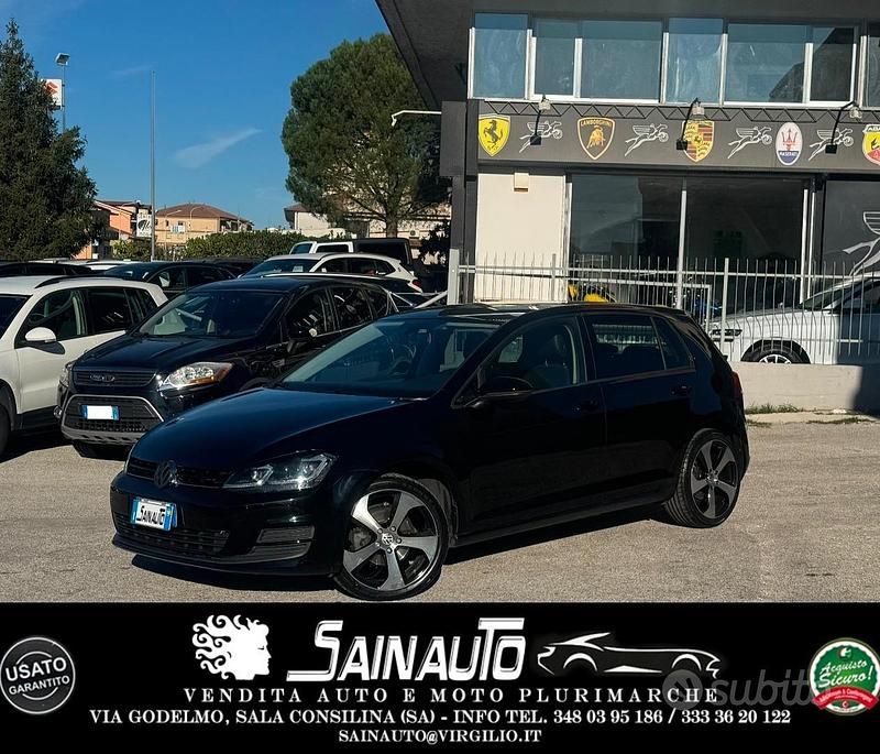 Nero Usata 2015 VW Golf VII GTD Tre volumi | 10.900 € (Buon prezzo) - Immagine 1/4