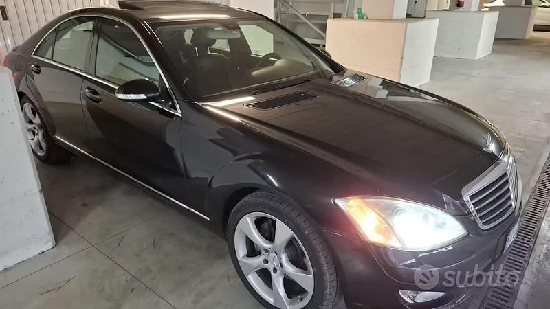 Usata Mercedes S320 235 CV (172 kW) 2006 Nero Berlina
