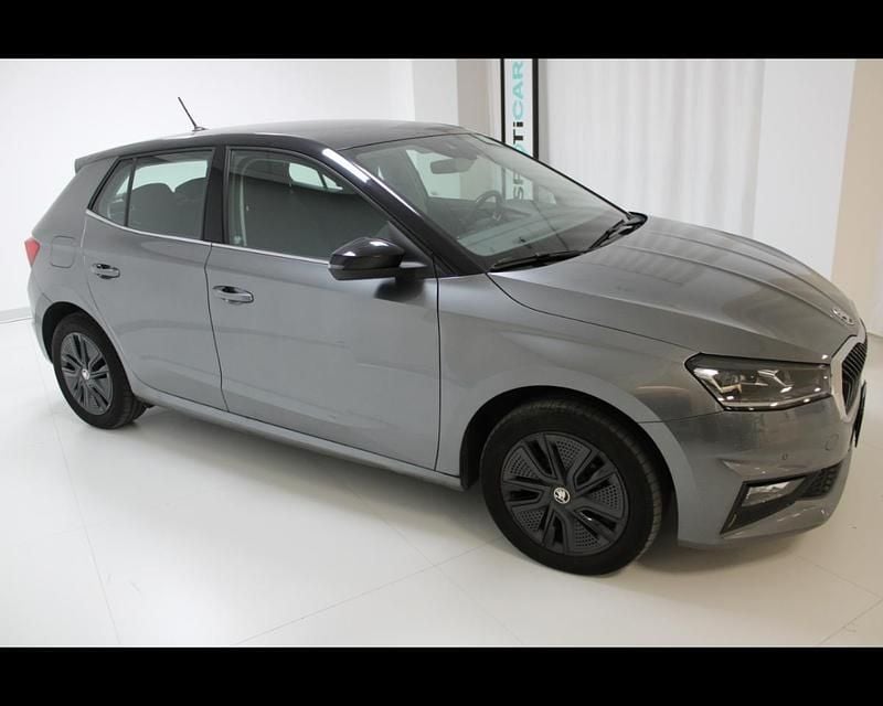 Usata Skoda Fabia Style 95 CV (69 kW) 2022 Grigio Utilitaria
