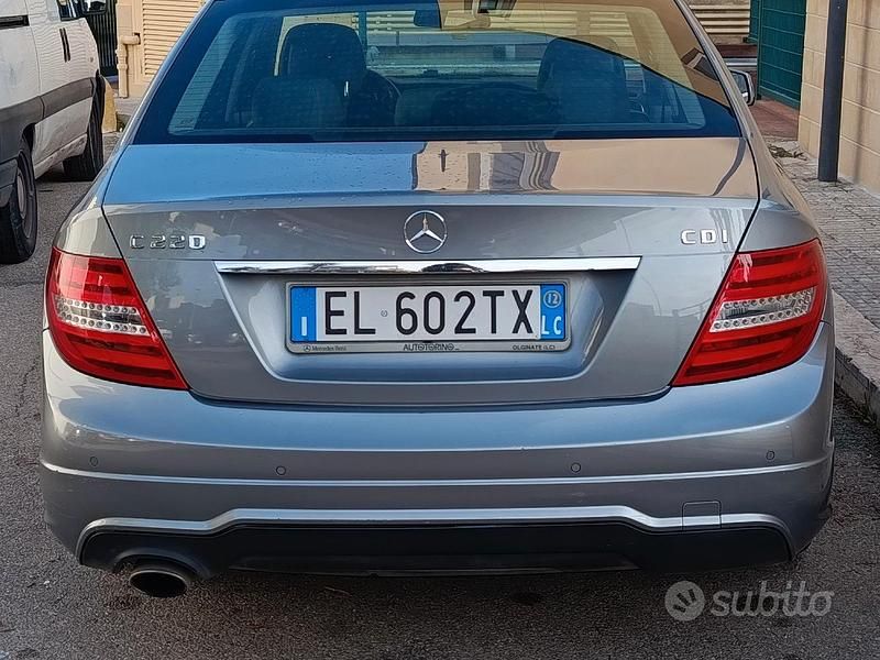 Usata Mercedes C220 Avantgarde 2012 Berlina