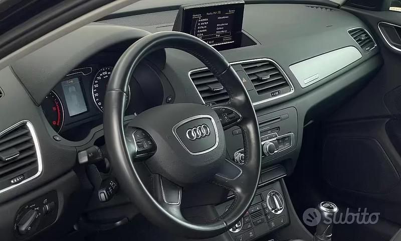 Usata Audi Q3 Advanced 140 CV (102 kW) 2015 Nero SUV