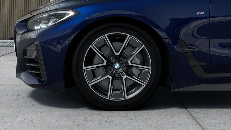 Usata BMW 430 Gran Coupé M Sport 245 CV (180 kW) 2022 Tanzanite blue metallizzato Coupé