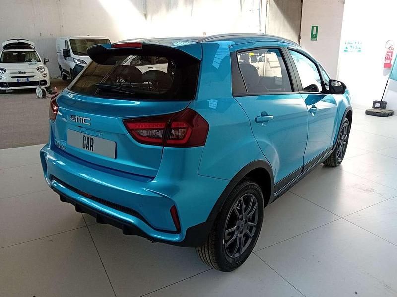 Nuova EMC QUATTRO 103 CV (75 kW) 2025 Blu/azzurro SUV