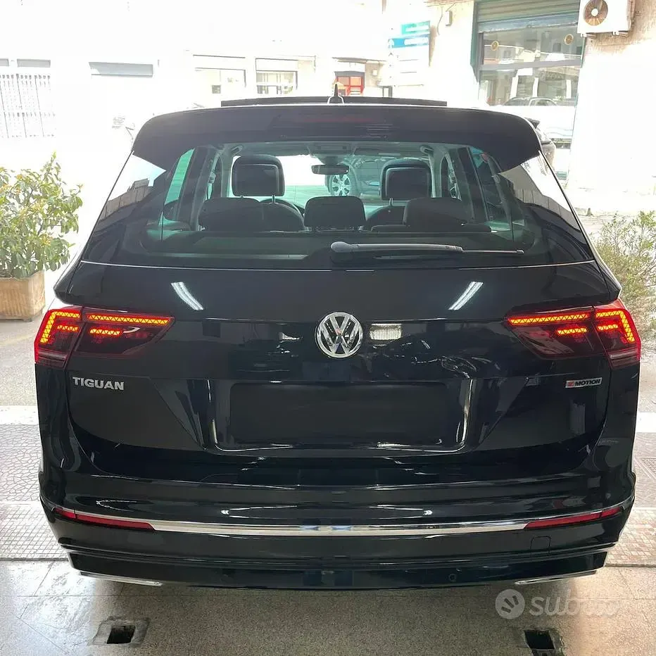 Usata VW Tiguan R 150 CV (110 kW) 2018 Nero SUV