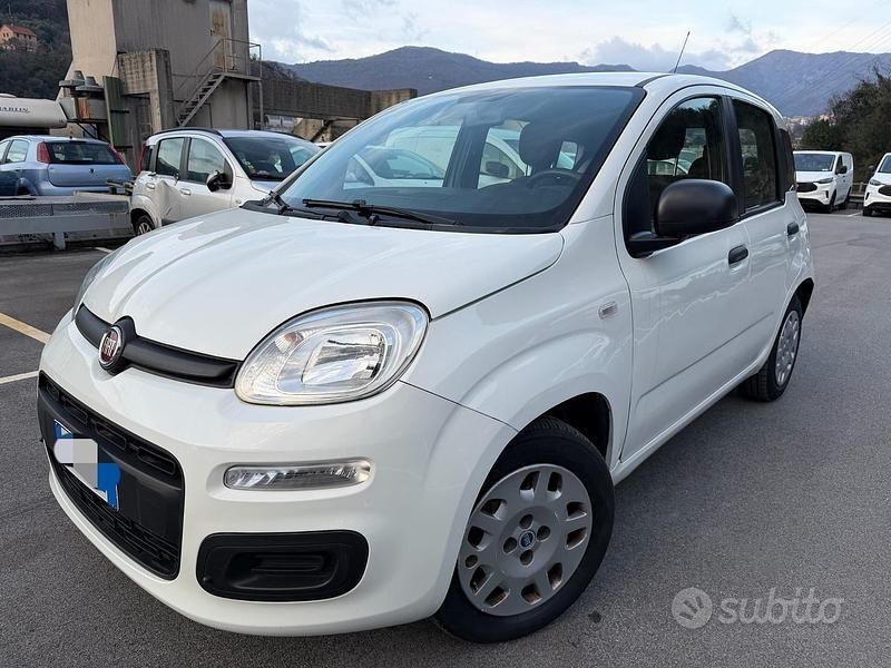 Usata Fiat Panda Easy 69 CV (50 kW) 2017 Bianco Berlina