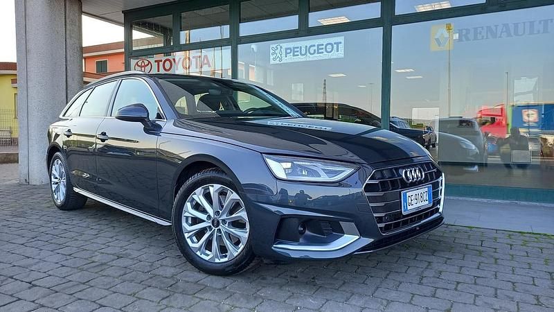 Usata Audi A4 Advanced 163 CV (119 kW) 2021 Grigio Station wagon