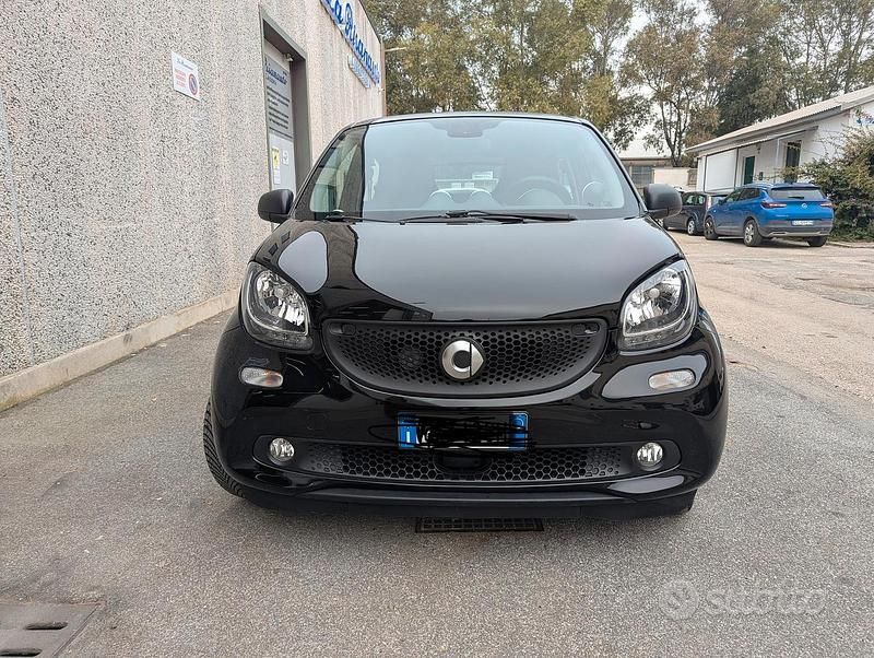 Usata Smart ForFour 71 CV (52 kW) 2019 Utilitaria