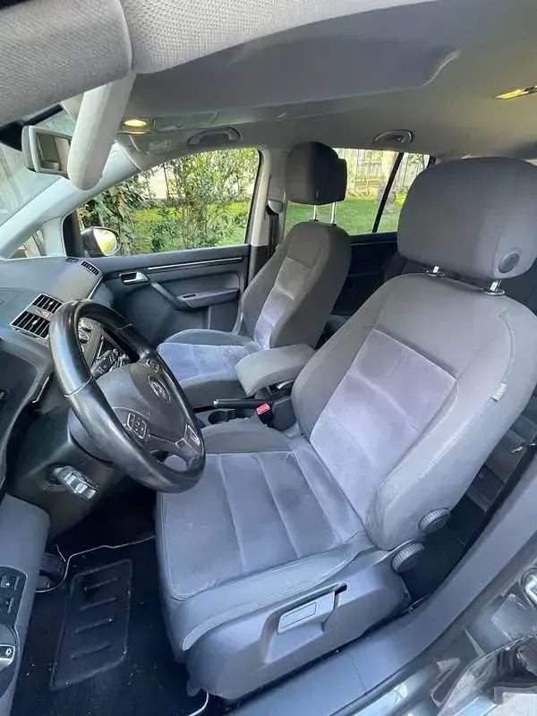 Usata VW Touran Highline 140 CV (102 kW) 2015 Grigio Monovolume