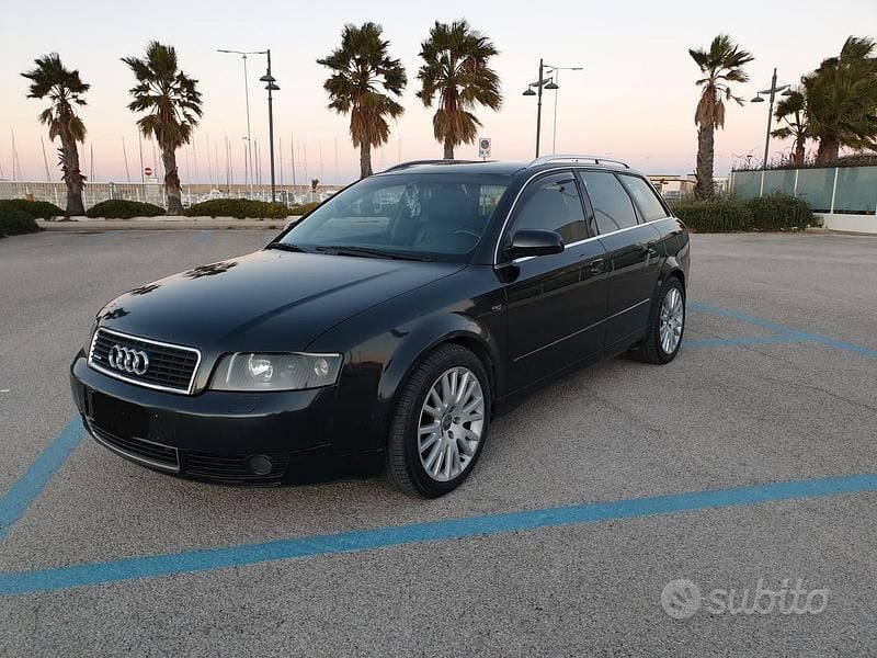 Usata Audi A4 180 CV (132 kW) 2004 Nero Station wagon