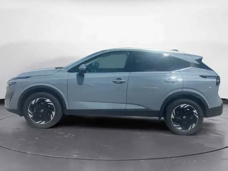 Usata Nissan Qashqai N-Connecta 140 CV (102 kW) 2025 Grigio SUV