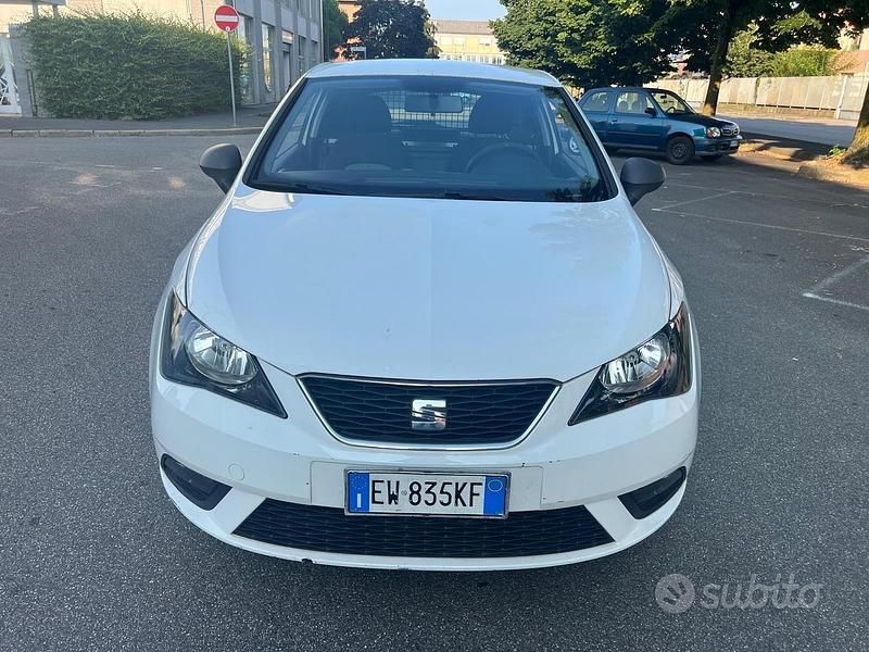 Bianco Usata 2014 Seat Ibiza | 1900 € (Super prezzo) - Immagine 1/4