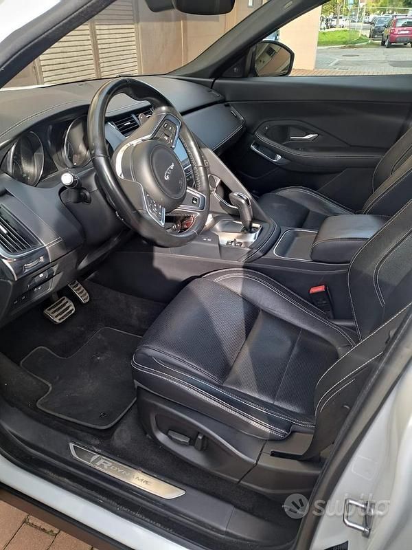 Usata Jaguar E-Pace R-Dynamic 200 CV (147 kW) 2019 SUV