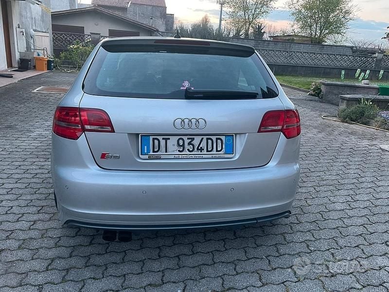 Usata Audi S3 Performance 265 CV (194 kW) 2009 Grigio Utilitaria