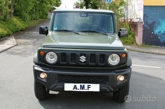 Usata Suzuki Jimny Comfort+ 102 CV (75 kW) 2019 Verde SUV