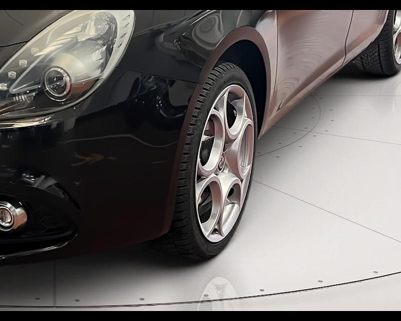 Usata Alfa Romeo Giulietta Super 175 CV (128 kW) 2017 Nero Utilitaria