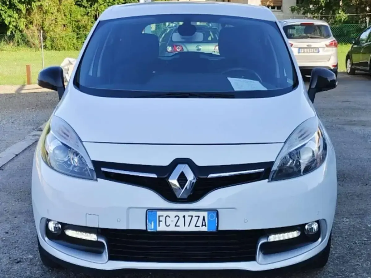 Usata Renault Scénic III Bose Edition 110 CV (80 kW) 2016 Other Monovolume