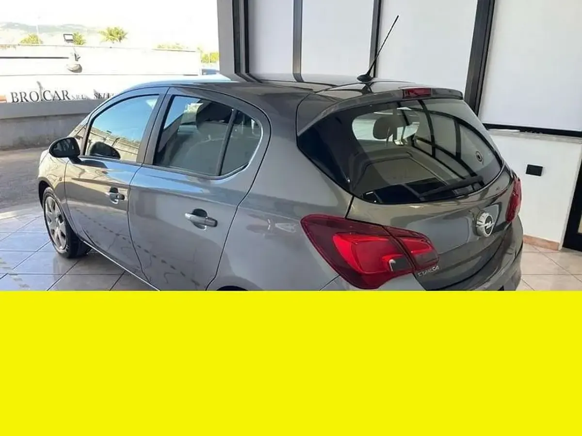 Usata Opel Corsa 90 CV (66 kW) 2018 Other Utilitaria