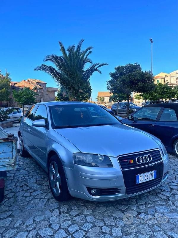 Usata Audi A3 102 CV (75 kW) 2003 Grigio Utilitaria