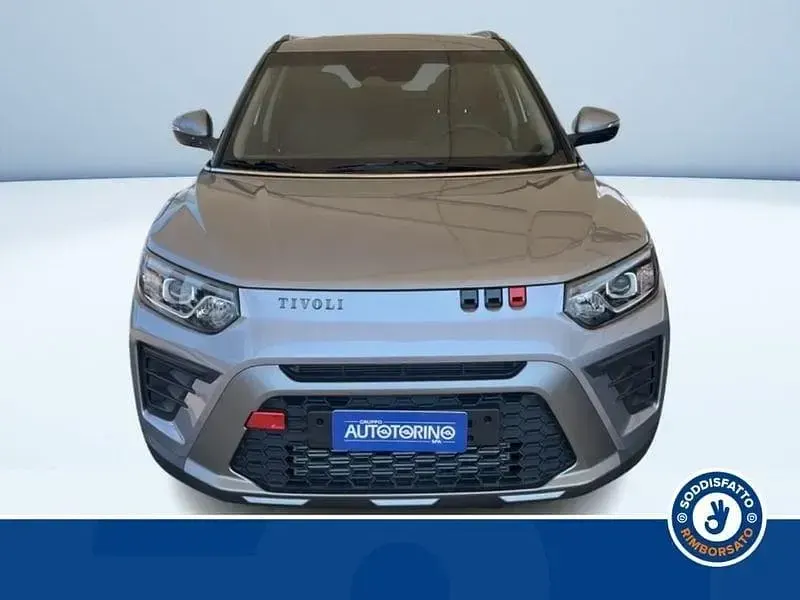 Nuova KGM Tivoli 161 CV (118 kW) 2026 Grigio SUV