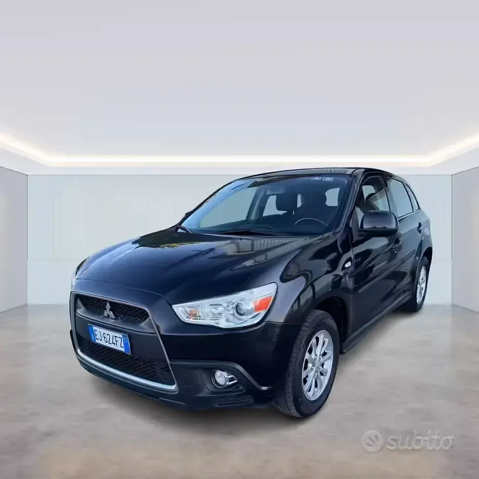 Usata Mitsubishi ASX 150 CV (110 kW) 2011 Nero SUV