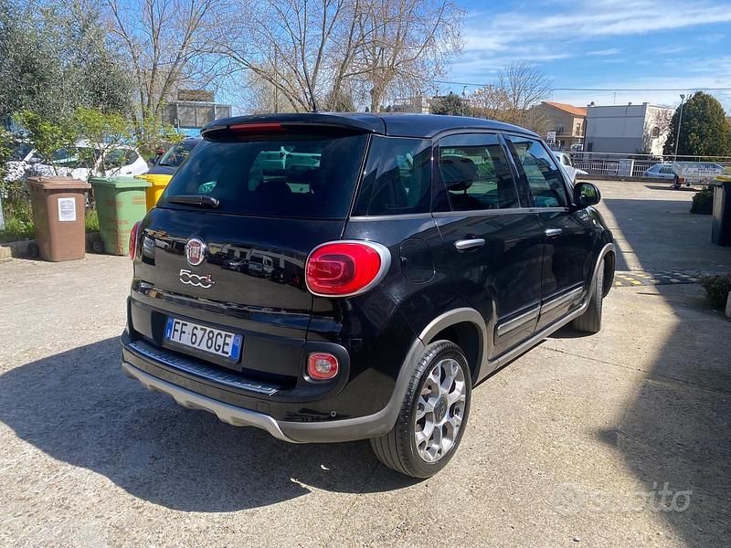 Usata Fiat 500L Trekking 120 CV (88 kW) 2016 Nero Monovolume