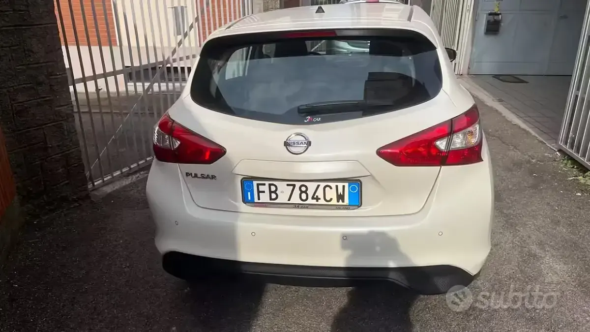 Usata Nissan Pulsar Acenta 116 CV (85 kW) 2015 Bianco Utilitaria