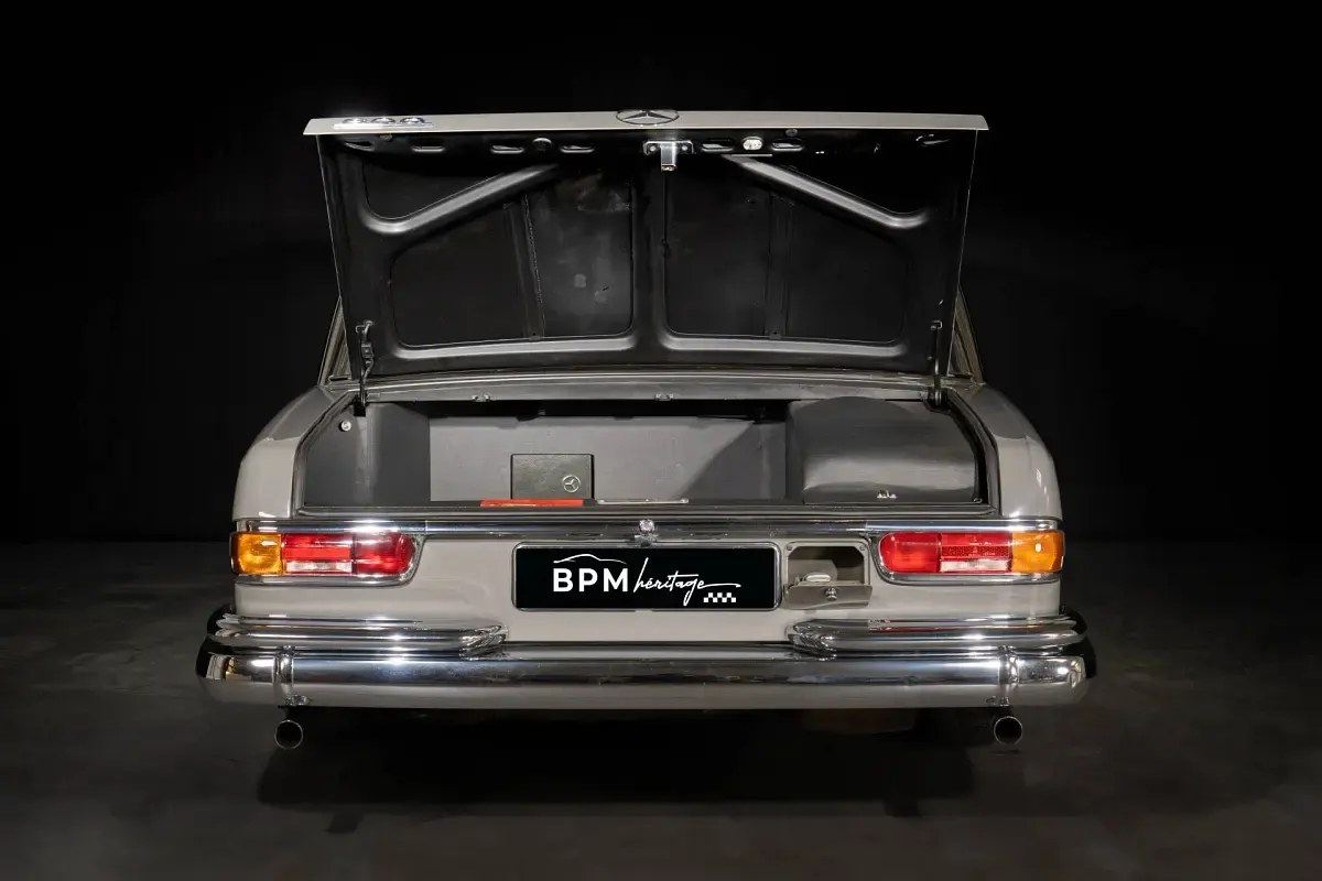 Usata Mercedes 600 250 CV (183 kW) 1969 Grigio Berlina
