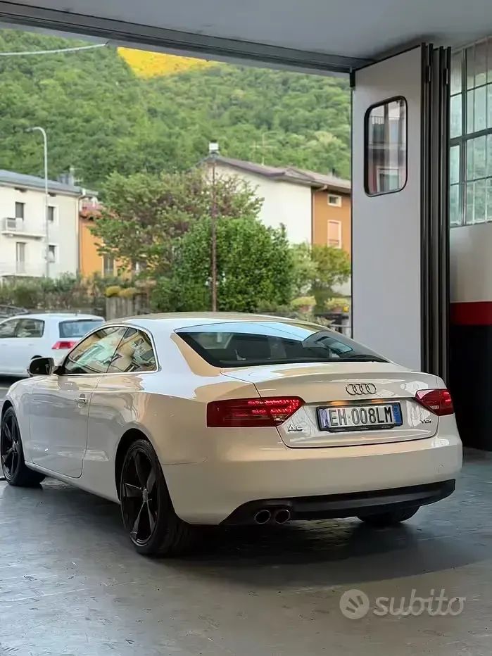 Usata Audi A5 170 CV (125 kW) 2011 Bianco Coupé