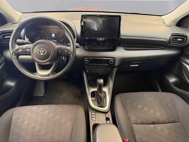 Usata Toyota Yaris Hybrid Active 2025 Argento Utilitaria