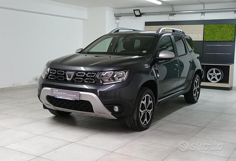 Usata Dacia Duster Prestige 100 CV (73 kW) 2020 Grigio SUV